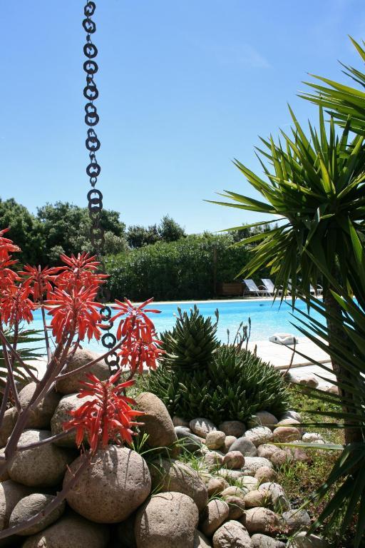 Hotel Poisson Rouge Bonifacio (Corsica)