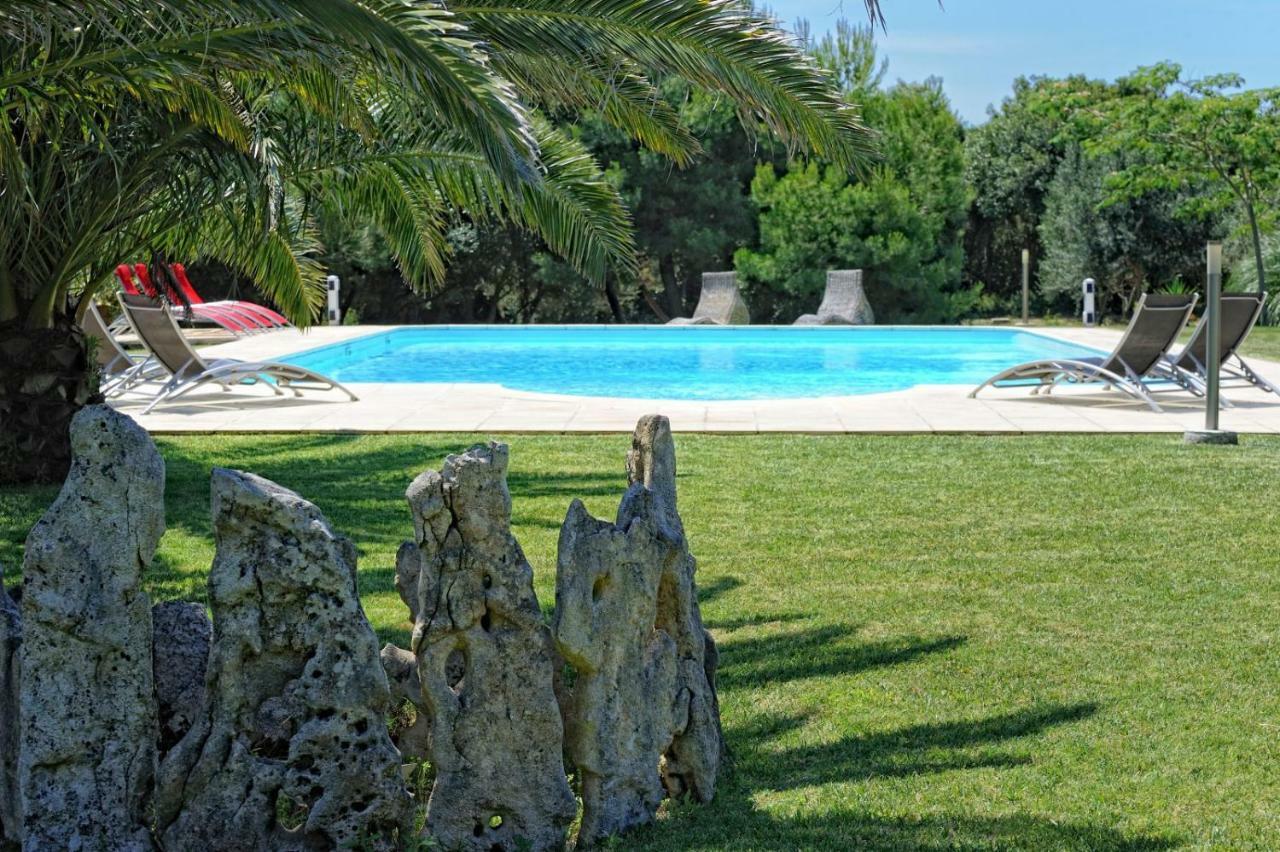 Poisson Rouge Hotel 3*