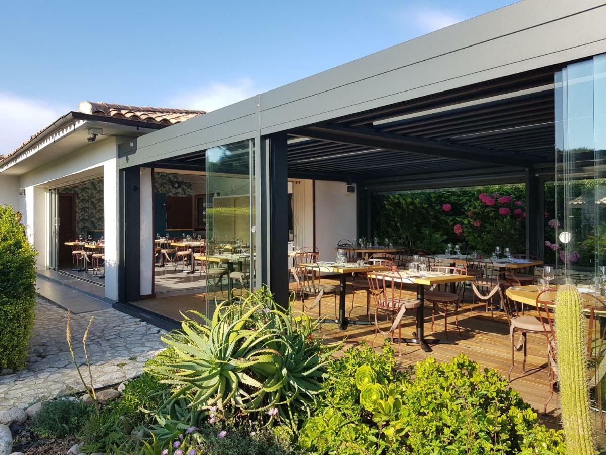 Hotel Poisson Rouge Bonifacio (Corsica)